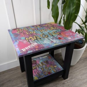 VENDU Magic - table d'appoint